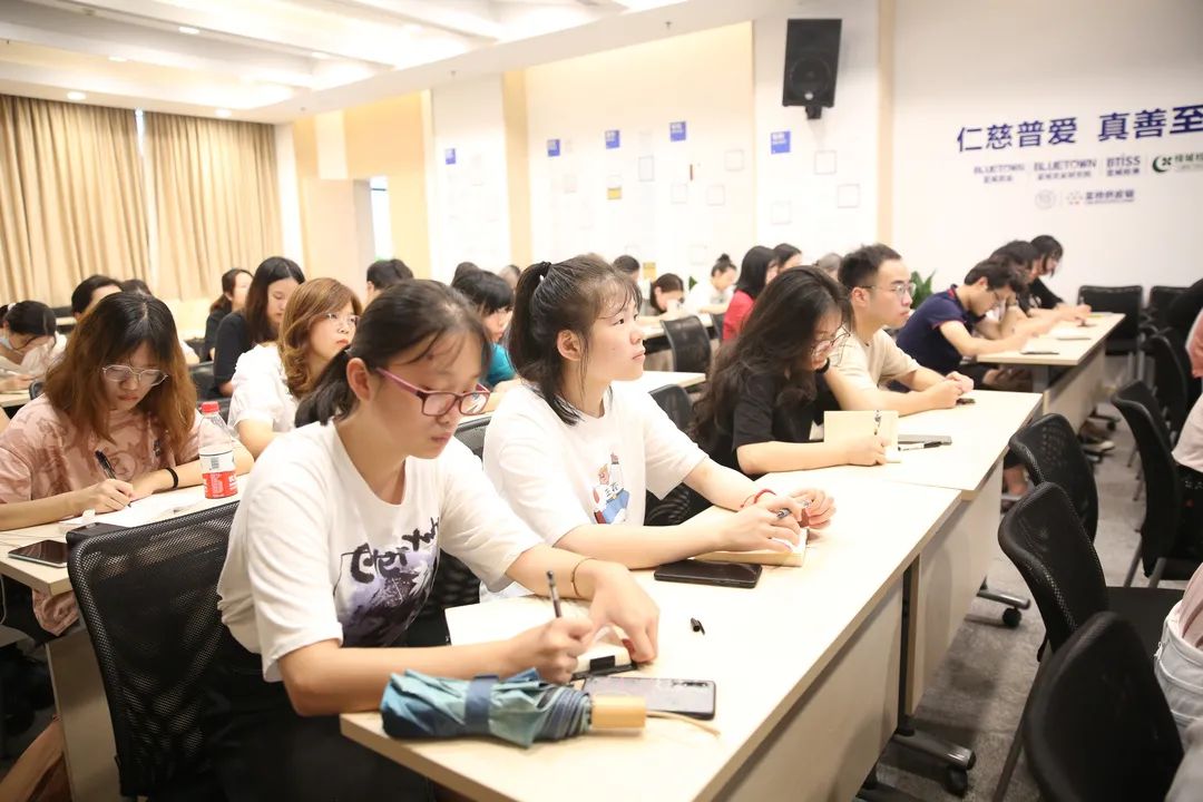 夯实基础，，，，薪火传承！绿城检测新员工检测手艺基础知识培训顺遂开展！-888电子